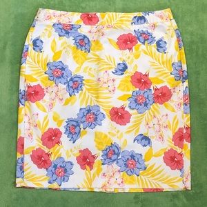 **2 for $7** Hawaiian Floral Print Pencil Skirt